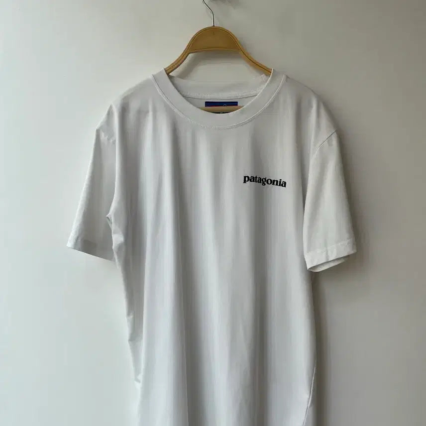 [BUNJANG] Patagonia Printing White T-Shirt XL / 파타고니아 프린팅 화이트 반팔 XL