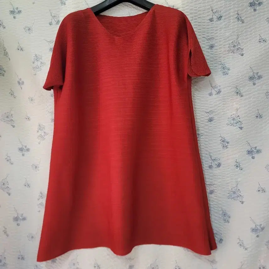 [BUNJANG] Pleated T-Shirt / 플리츠티셔츠