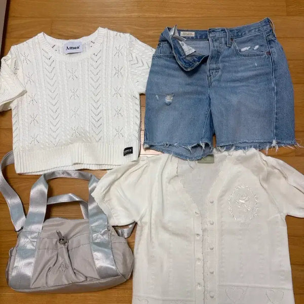 [BUNJANG] Massmaruls Glossy Shoulder Bag, Levi's Denim Shorts, AMES Short Sleeve Knit, SINOON Short Sleeve Cardigan Bundle Set / (일괄) 마스마룰즈 글로시 숄더백, 리바이스 데님 반바지, 아메스 반소매 니트, 시눈 반소매 가디건