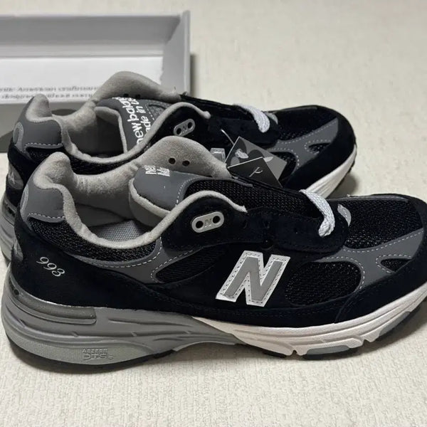 [BUNJANG] New Balance 993 Black Sneakers / 뉴발란스 993 블랙