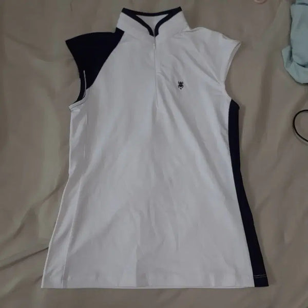 [BUNJANG] TOLBIST Golf Women's Sleeveless Top White / 톨비스트 골프 여성 민소매 흰색 //