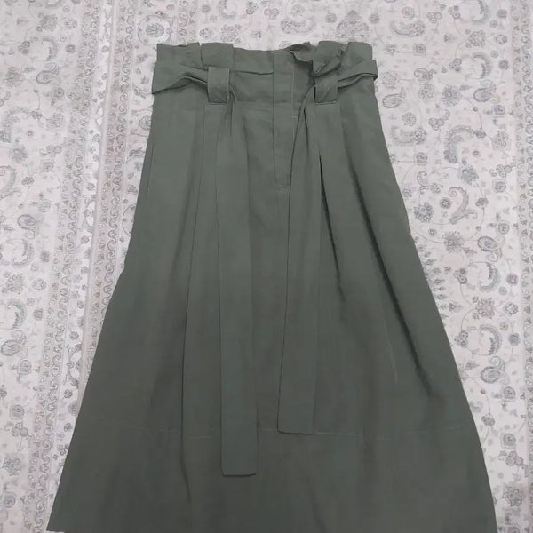 [BUNJANG] Club Monaco Belted Midi Skirt / CLUB MONACO 클럽 모나코 벨티드 미디 스커트 (27-28)