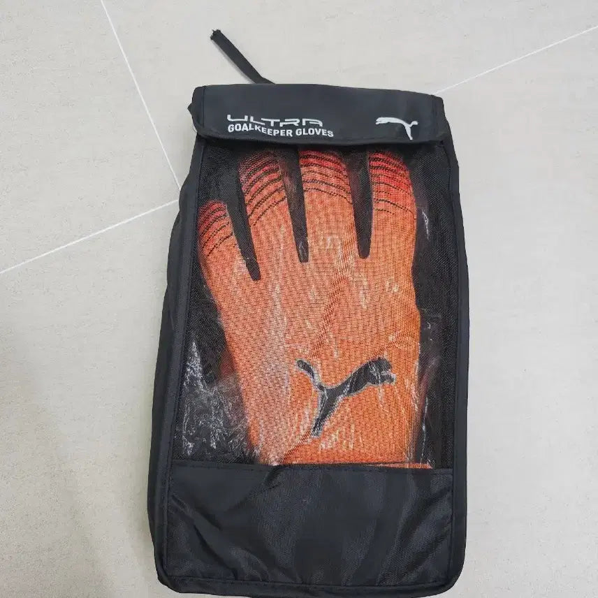 [BUNJANG] Puma Ultra Goalkeeper Gloves Size 9 / 푸마 울트라 골키퍼 장갑 9호