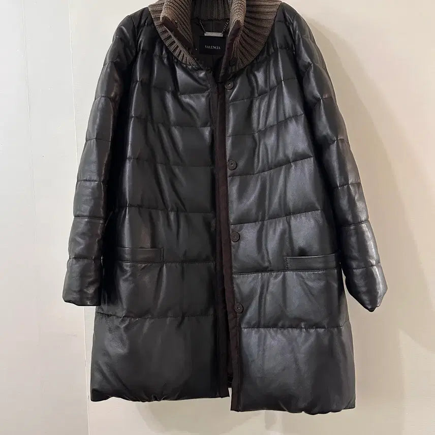 [BUNJANG] VALECIA 100% Lambskin Down Puffer Jacket Size 66 / VALECIA 가죽점퍼 66사이즈