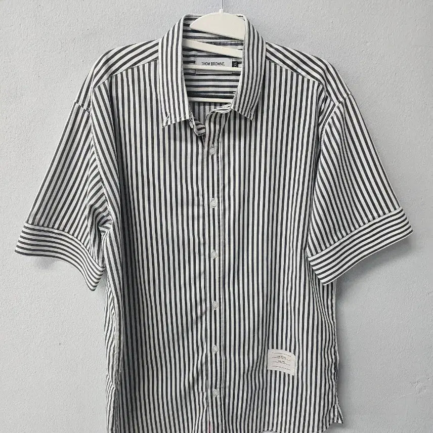 [BUNJANG] Thom Browne Striped Short Sleeve Shirt / 톰브라운 반팔 셔츠 스트라이프