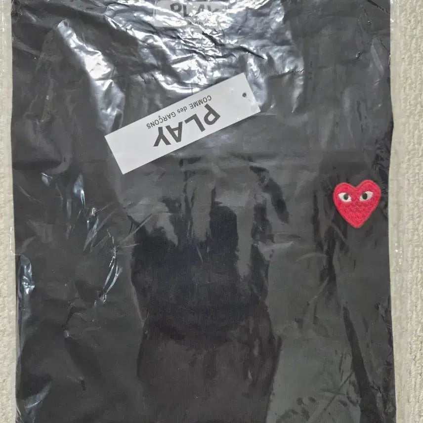 [BUNJANG] Comme des Garçons Play Cotton Logo T-Shirt Black / 꼼데가르송 플레이 와펜 반팔티 검정.새상품