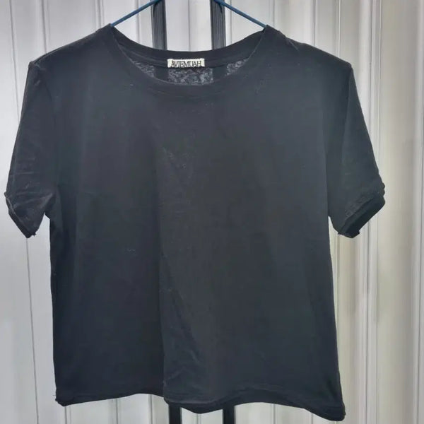 [BUNJANG] AVEMURAH Basic Black Short Sleeve T-Shirt / AVEMURAH 블랙 기본 반팔 티셔츠
