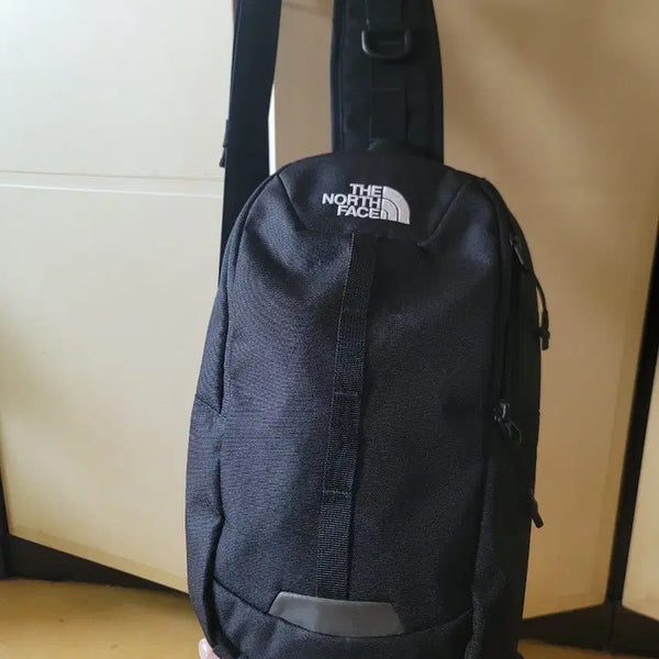 [BUNJANG] The North Face Black Sling Bag / 노스페이스 슬링백