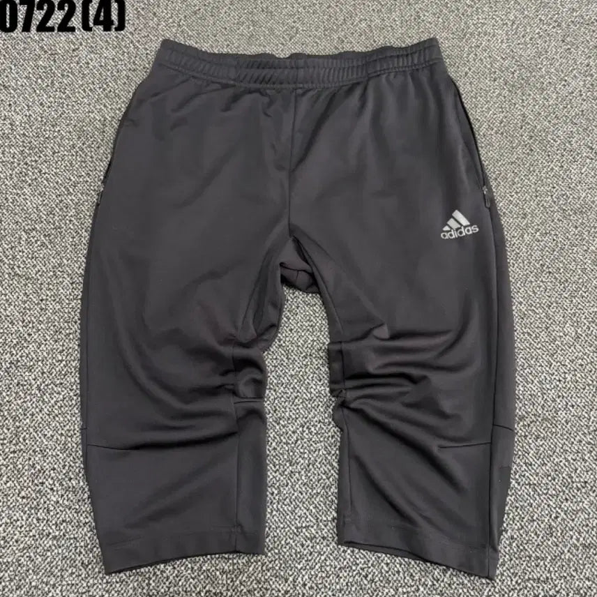 [BUNJANG] Adidas 3-Stripe 7/10 Length Training Pants Black / 아디다스 3선 7부 트레이닝 바지 검정 0722
