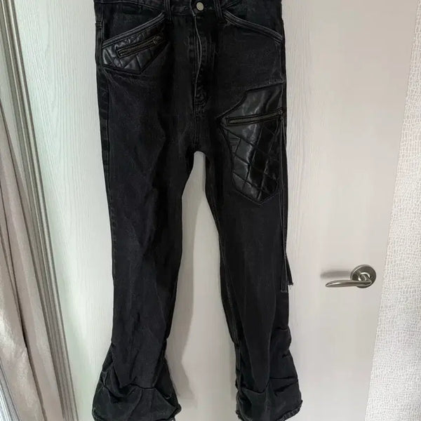 [BUNJANG] Emosstance Club Leather Patch Denim Pants Size 1 / 에모스탠스클럽 레더패치 1사이즈