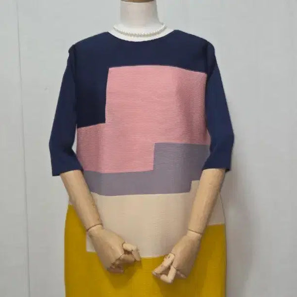 [BUNJANG] Pattern Pleated T-Shirt / 패턴 플리츠 티