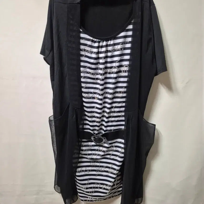 [BUNJANG] Black Stripe Long Dress / 블랙 스트라이프 롱 원피스 개당