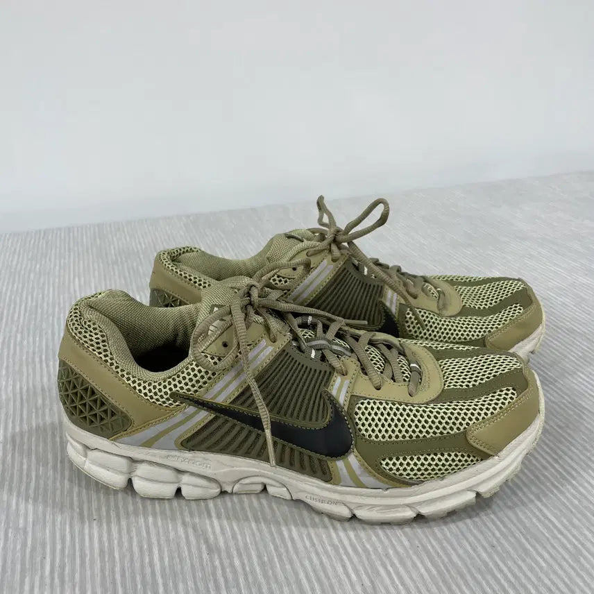 [BUNJANG] Nike Zoom Vomero 5 Neutral Olive / 1046) 나이키 줌 보메로 5 뉴트럴 올리브 290mm