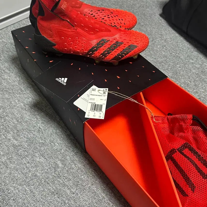 [BUNJANG] Adidas Predator Football Boots Red / 아디다스 프레데터 축구화 레드