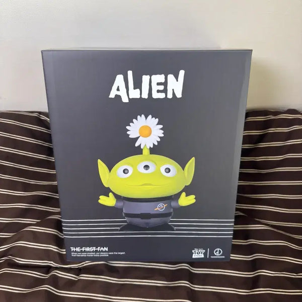 [BUNJANG] Toy Story x Peaceminusone Alien Figure / 토이스토리 피스마이너스원 알린 피규어