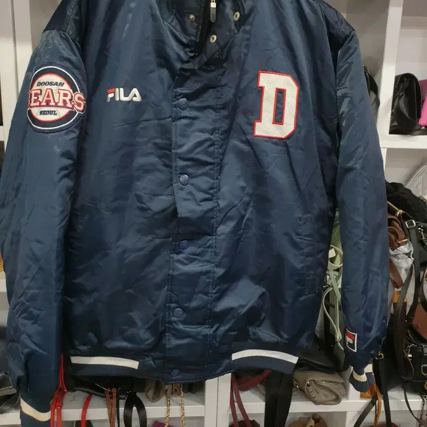 [BUNJANG] Fila x Doosan Bears Winter Puffer Jacket (110) / 휠라 두산베어스 동계점퍼 110 상태안좋음