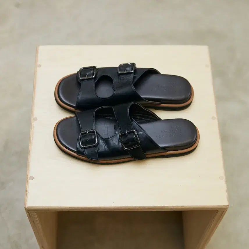 [BUNJANG] Margaret Howell Idea Double Buckle Slippers / 마가렛호웰 아이디어 더블버클 슬리퍼