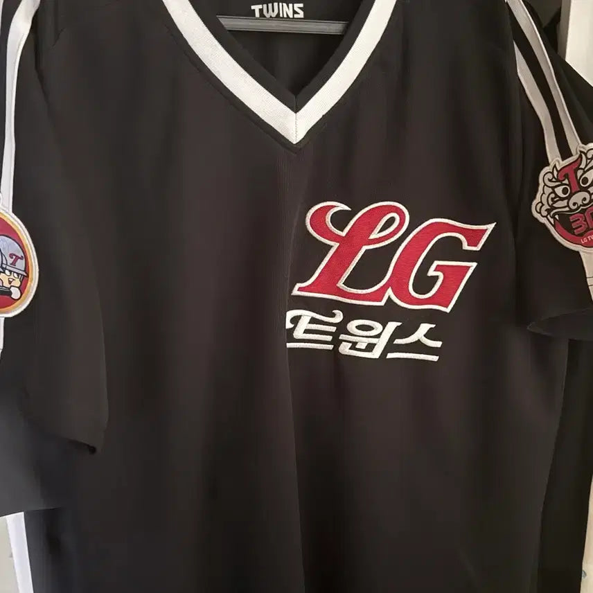 [BUNJANG] LG Twins 30th Anniversary Patch Uniform (No Marking) / 엘지트윈스 유니폼 30주년 패치 (노마킹)