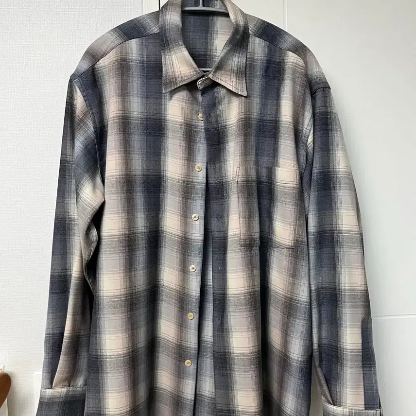 [BUNJANG] JUCAS SPACE OURALI MAT Shirt Size 48 / 주카스페이스 오라리맛 셔츠 48