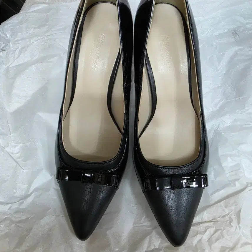 [BUNJANG] Elizabet Pumps Heel Black / 엘리자벳 펌프스힐입니다