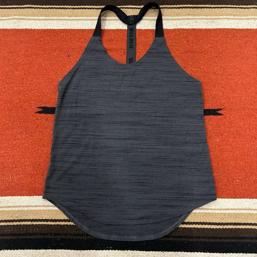 [BUNJANG] Nike Women's Dri-FIT Sleeveless Top / 나이키 여성 드라이핏 민소매