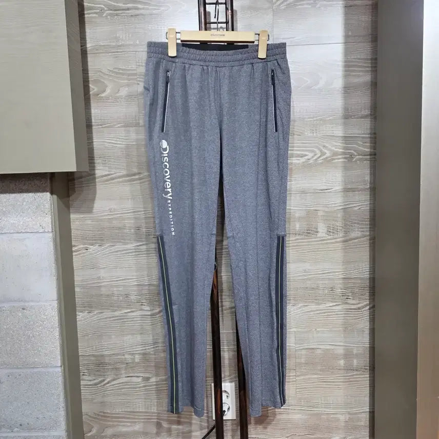 [BUNJANG] Discovery Expedition Training Pants NT404 / 디스커버리 익스페디션 트레이닝 팬츠 (nt404
