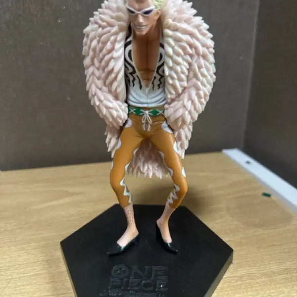 [BUNJANG] Banpresto One Piece DX Shichibukai Figure Vol. 1 Donquixote Doflamingo / [반프레스토][원피스] DX 칠무해 피규어 1탄 도플라밍고