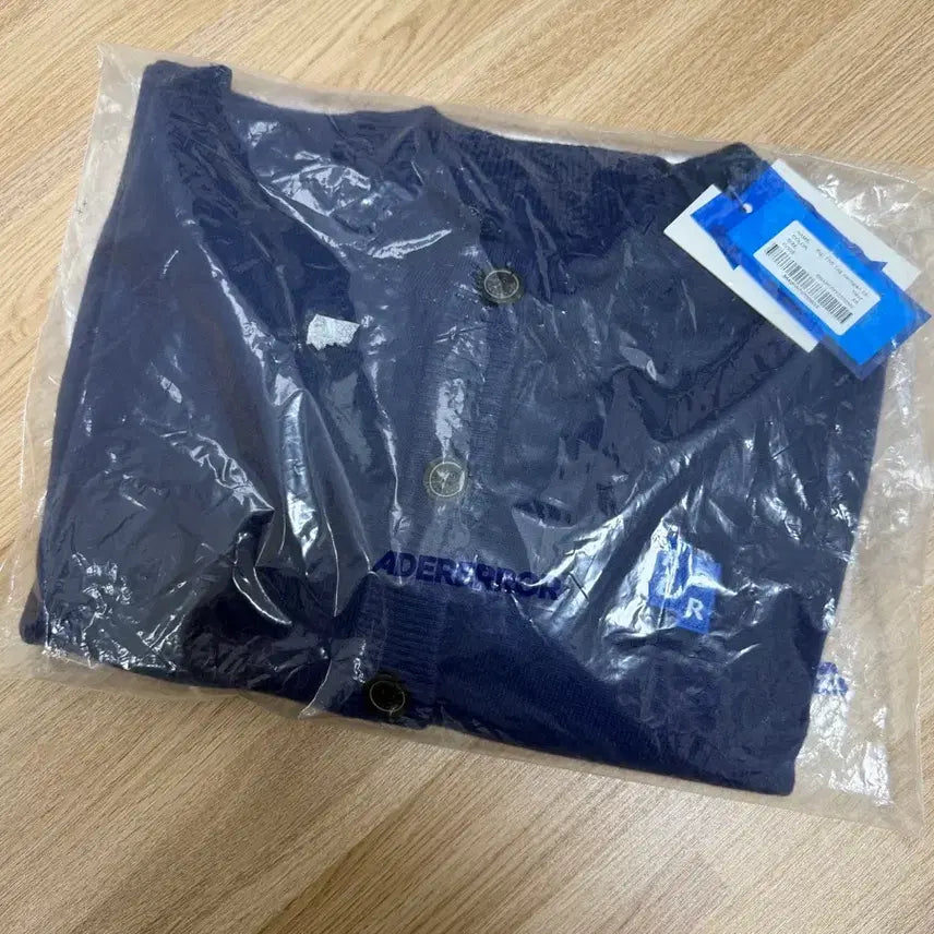 [BUNJANG] Ader Error Sig TRS Tag 02 Cardigan Navy XS / Ader Error 가디건 02 네이비 XS