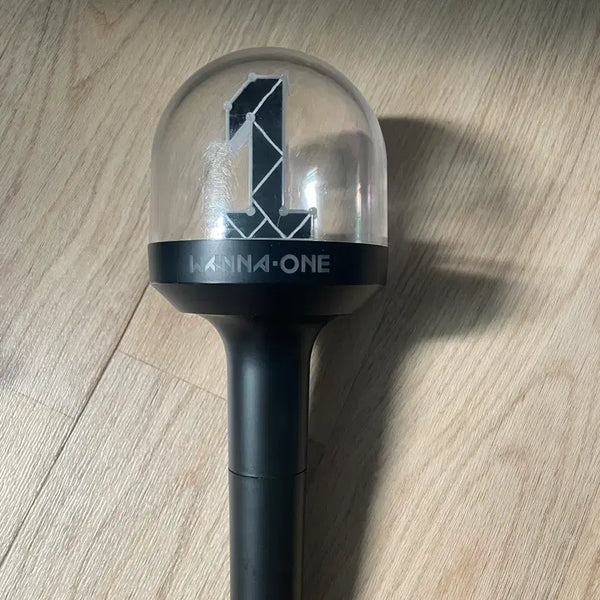 [BUNJANG] Unsealed Official Lightstick / 너블봉 풀박 개봉