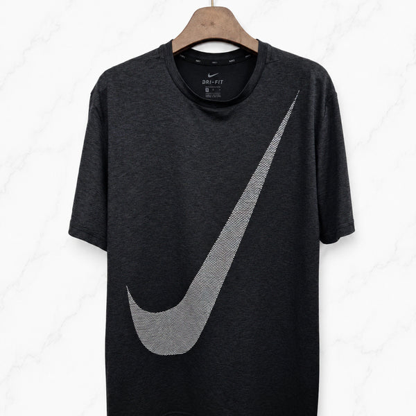 [BUNJANG] Nike Big Logo T-Shirt / M,95)) NIKE 나이키 빅 로고~ 반팔티셔츠!~ 옷 예뻐요 ㅎㅎ