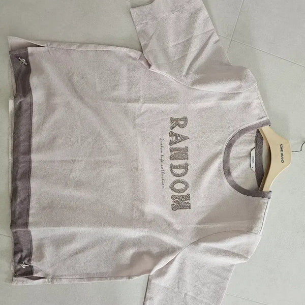 [BUNJANG] JISEN Cotton Blend T-Shirt / 브랜드 티셔츠 지센
