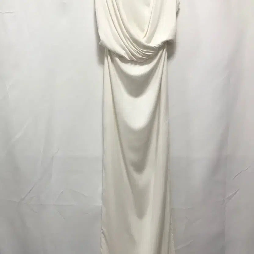 [BUNJANG] BLACK HALO Ivory Long Dress Size 2 (55-66) / BLACK HALO블랙할로 롱 드레스 2사이즈(55~66)