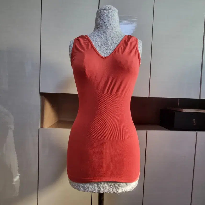 [BUNJANG] BCBGMAXAZRIA Orange Sleeveless Dress-Style Top (One Size) / BCBGMAXAZRIA 오렌지색 나시 원피스형 탑 (ONE SIZE)