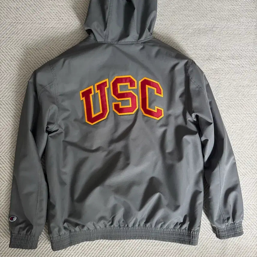 [BUNJANG] Champion USC Trojans Authentic Hooded Jacket / 챔피온 USC Trojans 어센틱 후드자켓