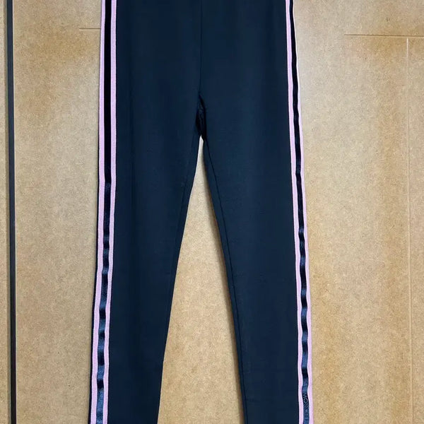 [BUNJANG] Moncler Black Leggings with Pink Stripes (Kids 14A/164cm) / 몽클레어 새상품 레깅스 14 anni 164cm