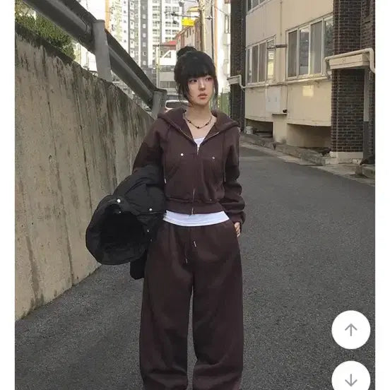 [BUNJANG] Brown Hooded Zip-Up & Wide Pants Training Set / 브라운색 트레이닝 세트