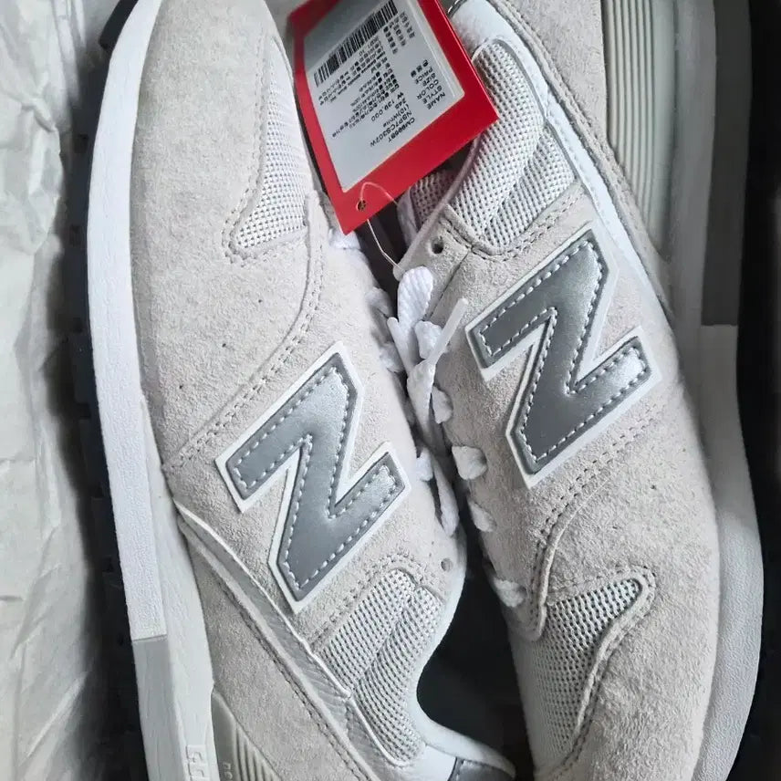 [BUNJANG] New Balance 996 CM996BT Ivory White Sneakers / 뉴발란스 996 아이보리 화이트