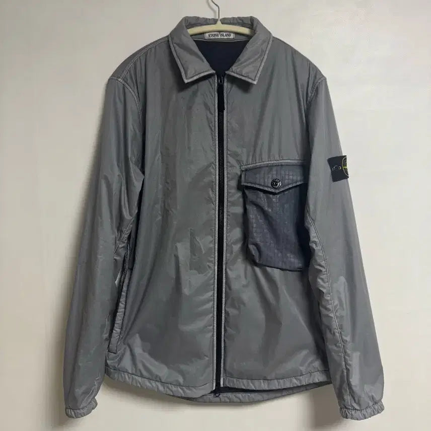 [BUNJANG] Stone Island Lamiflock Nylon Windbreaker Grey / 스톤아일랜드 라미플록 나일론 바람막이