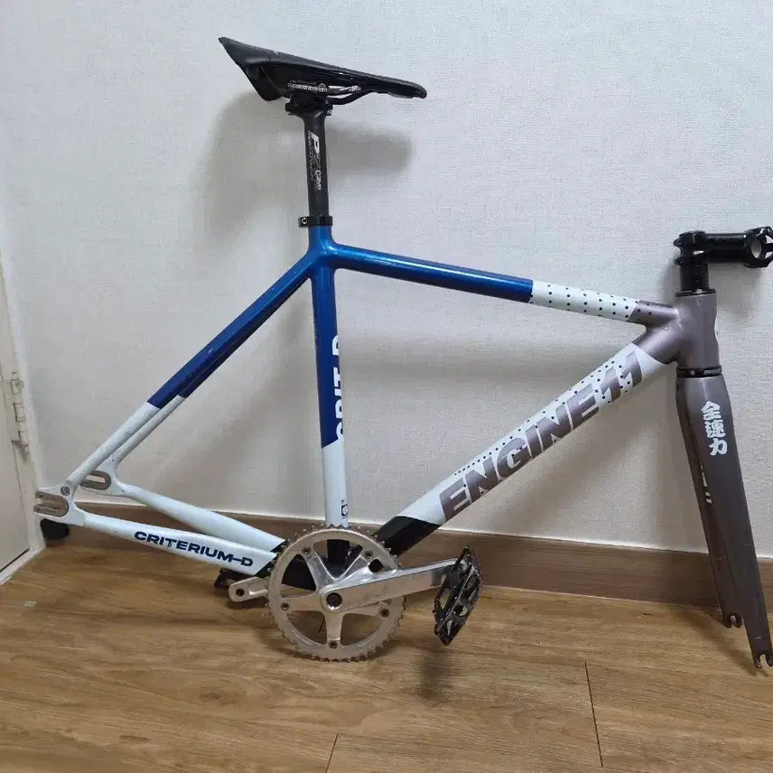 [BUNJANG] Engine11 Crit.D Bicycle / 엔진11크릿디