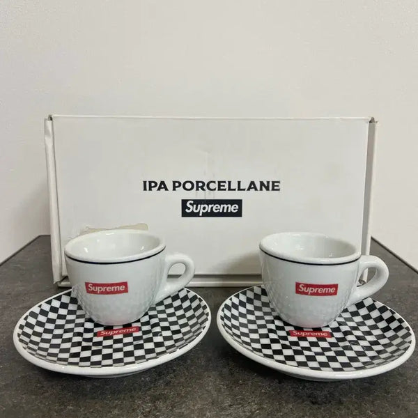 [BUNJANG] Supreme x IPA Porcelain Aosta Espresso Set Black (2-Piece Set) / 슈프림 x IPA 포르셀린 아오스타 에스프레소 세트 블랙 (2개 세트)