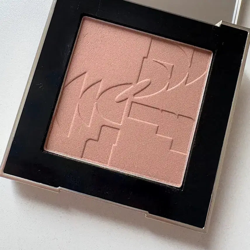 [BUNJANG] Too Much Slash Four All Over Face Blush Dim Beige / 투슬래시포 블러셔 딤 베이지
