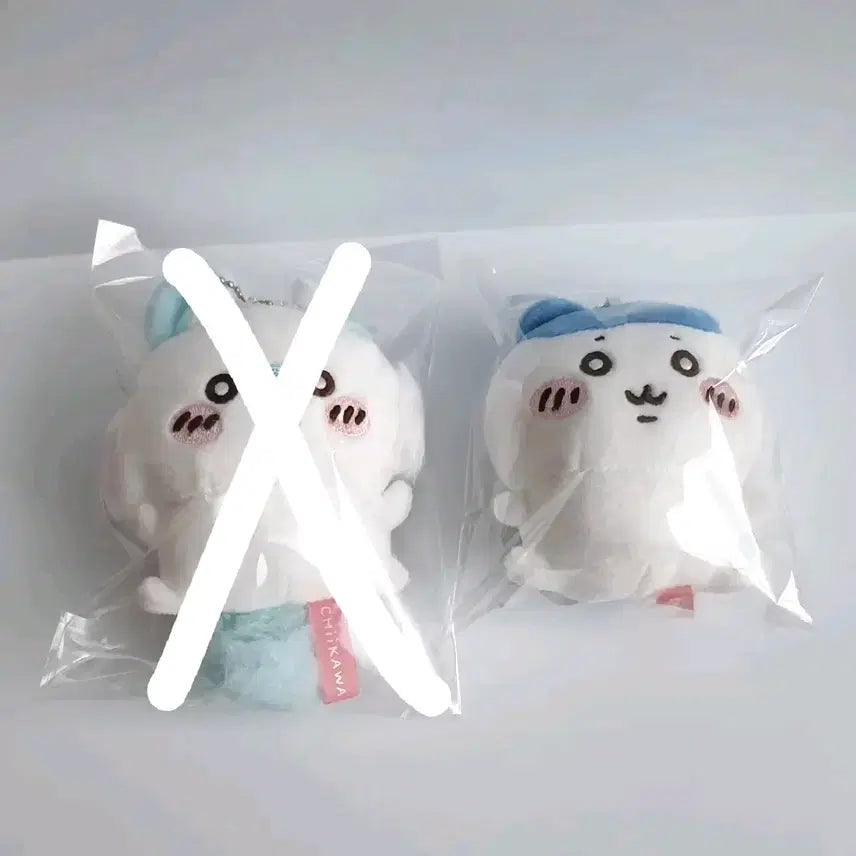 [BUNJANG] Cheekawaii Hachiware Bean Eye Keyring Doll (Unused) / [미사용] 먼작귀 치이카와 콩알눈 콩눈 키링 인형-하치와레