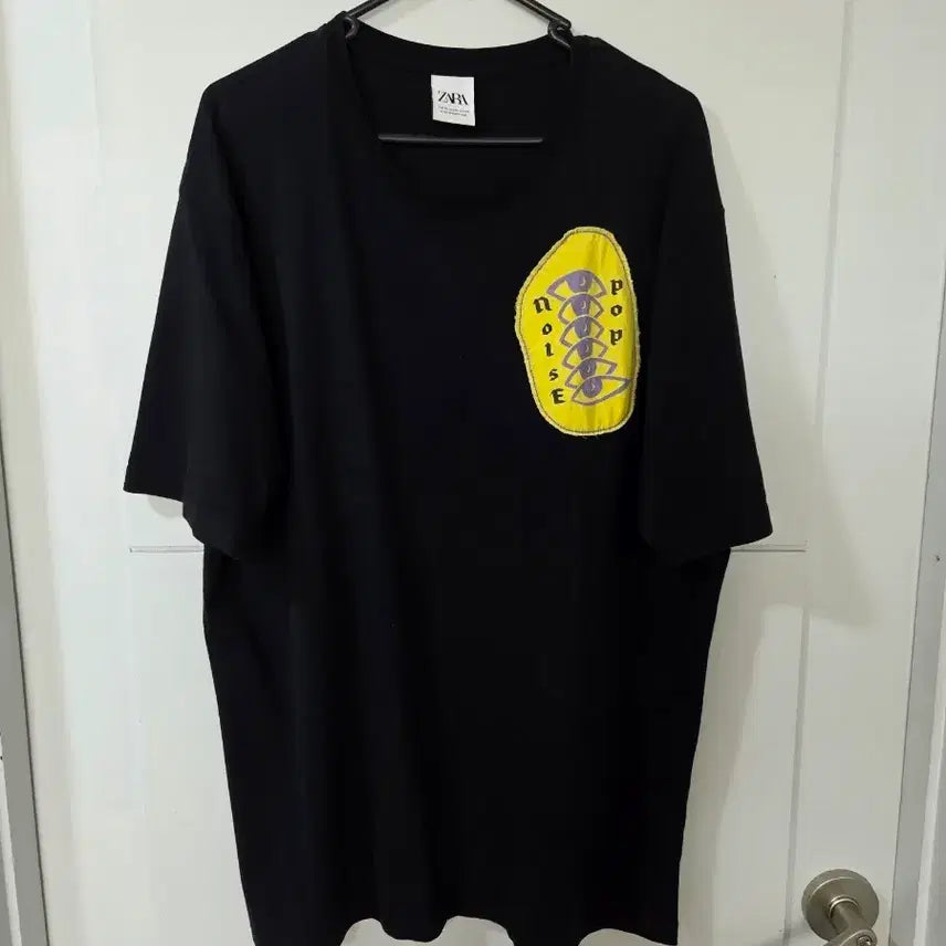 [BUNJANG] ZARA MAN Black Graphic T-Shirt XL / ZARA MAN 블랙 그래픽 반팔티 XL 남성셔츠
