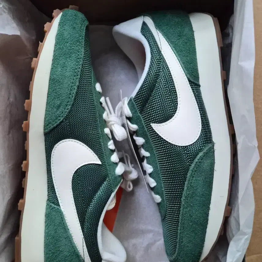 [BUNJANG] Nike Daybreak Vintage Fur Coconut Milk (Women's 250) / (W) 나이키 데이브레이크 빈티지 퍼 코코넛 밀크