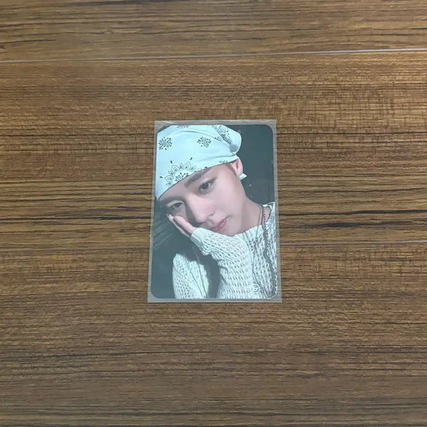 [BUNJANG] Park Jihoon Reflect PLVE Album Bandana Photocard / 박지훈 리플렉트 플브 plve 앨범 반다나 포카 포토카드 굿즈