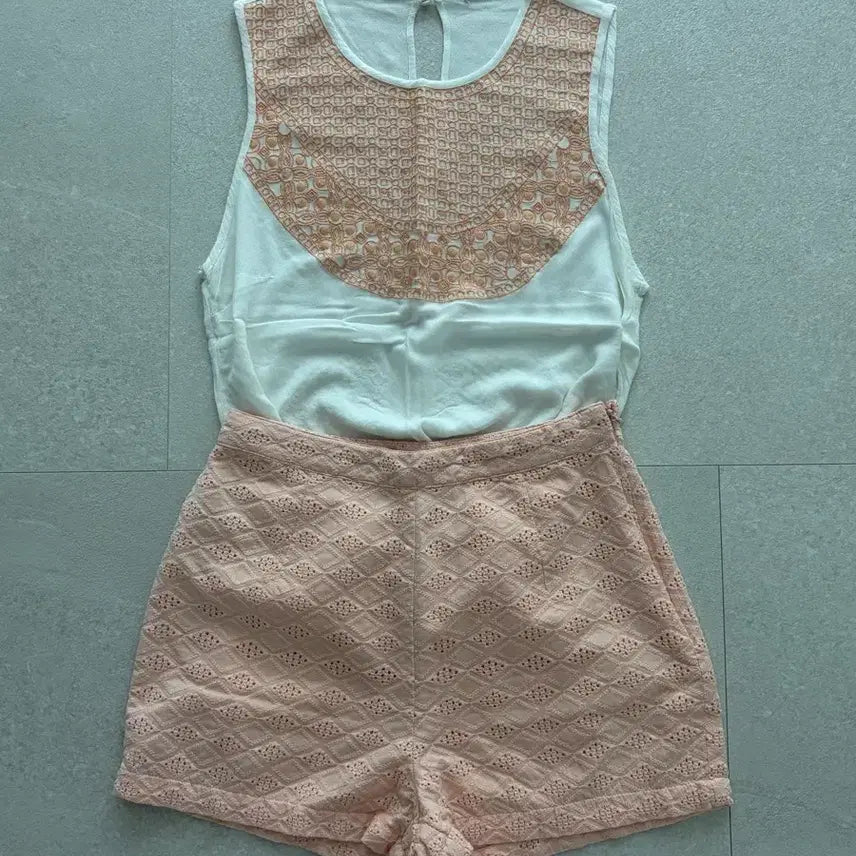 [BUNJANG] Summer Blouse and Shorts Set / 두바이 느낌쓰! 여름 블라우스 반바지 상하의 세트