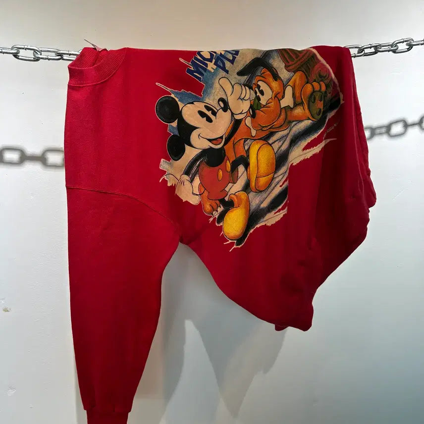 [BUNJANG] Disney Dia Club 90s Red Sweatshirt / Disney  Dia Club 90s 디즈니 레드 스웻셔츠 맨투맨