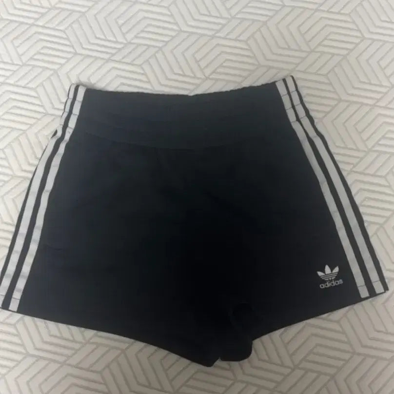 [BUNJANG] Adidas Women's Shorts / 아디다스 반바지