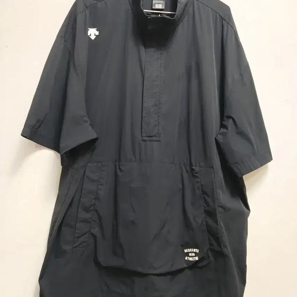 [BUNJANG] Descente Men's Short-Sleeve Anorak Windbreaker Jacket Size 105 / 데상트 남성 반팔 아노락 바람막이 자켓 사이즈 105