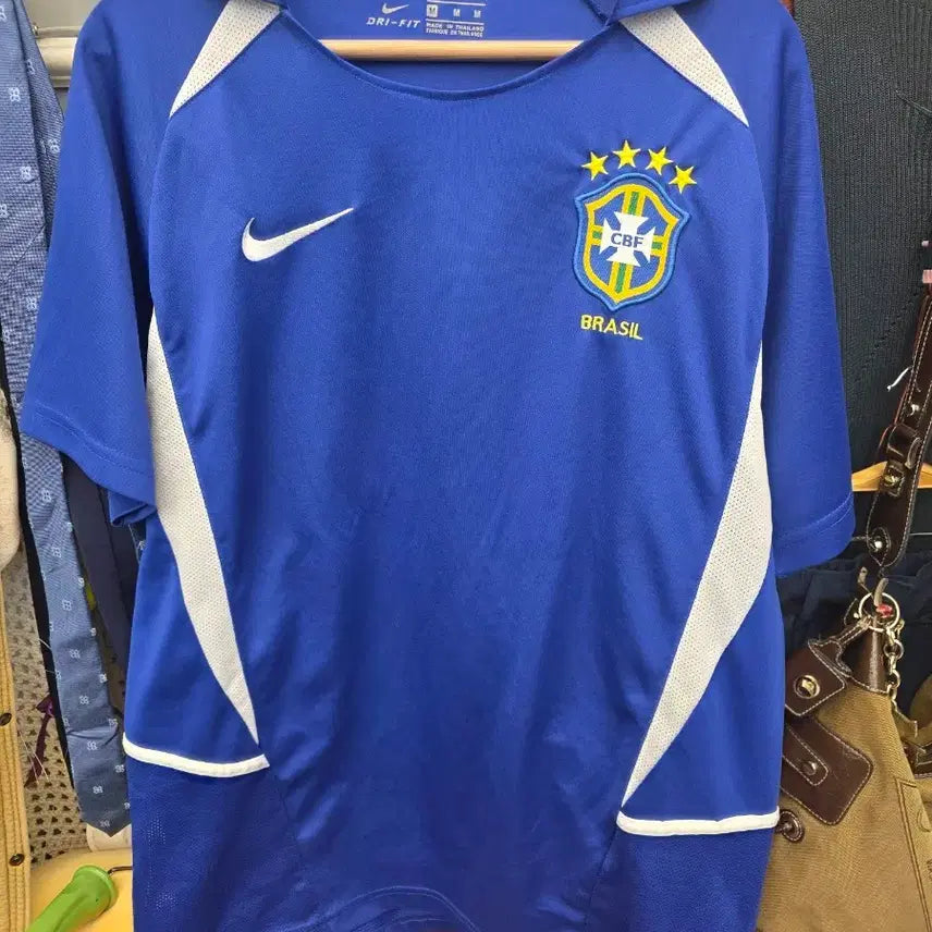 [BUNJANG] Nike 02-04 Brazil Away Jersey - Men's Medium / 나이키 02-04 브라질 어웨이 유니폼 반팔 M